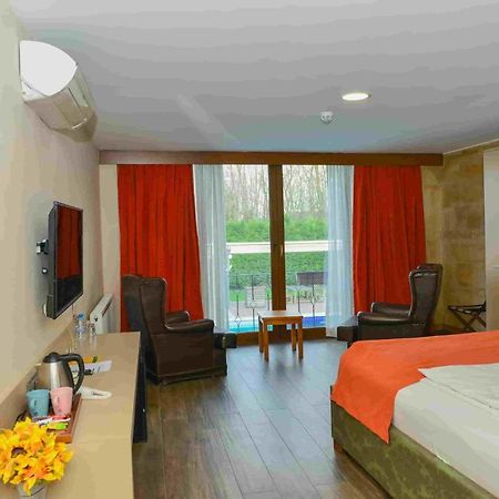 Green House Garden Park Hotel Cumhuriyet Extérieur photo
