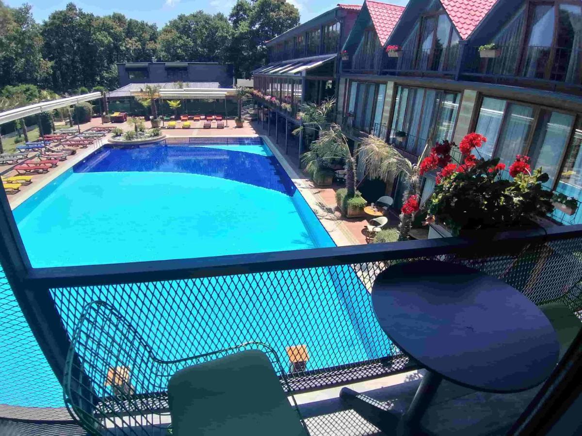 Green House Garden Park Hotel Cumhuriyet Extérieur photo